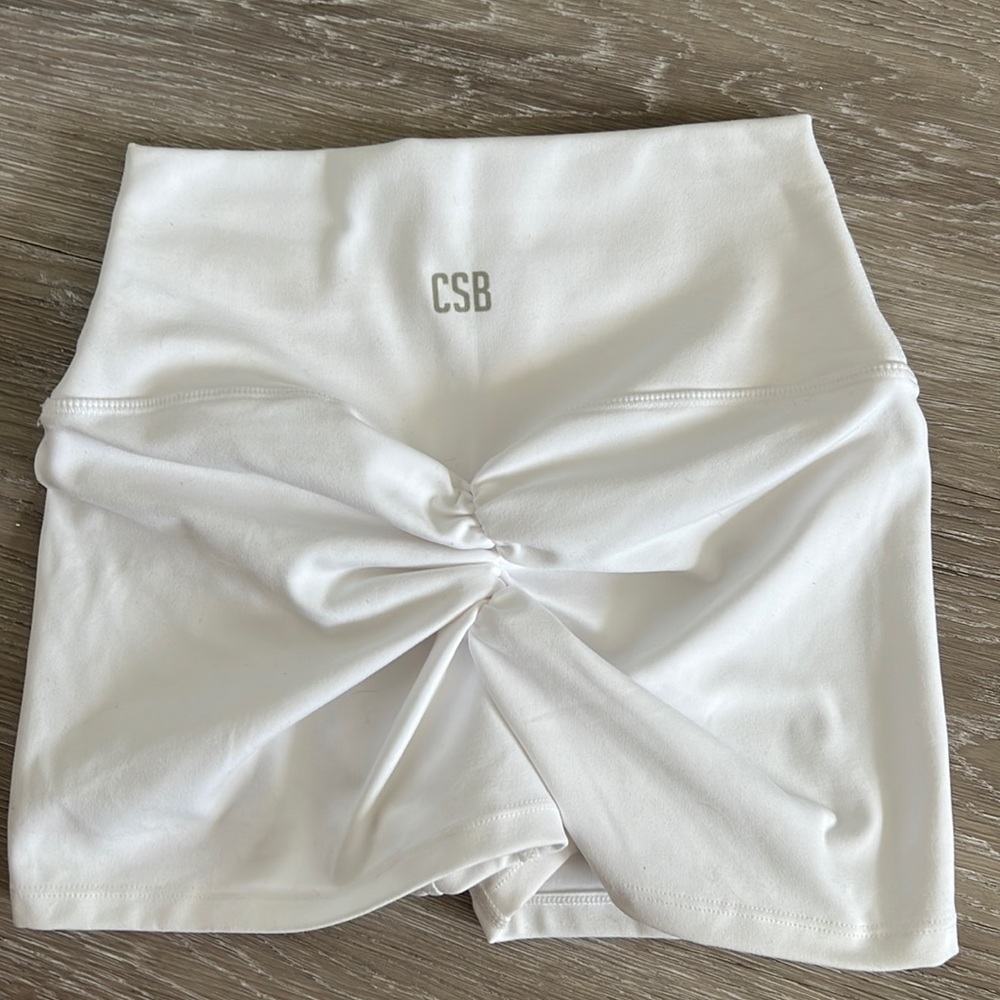 CSB serenity scrunch 2” white , shorts worn once .